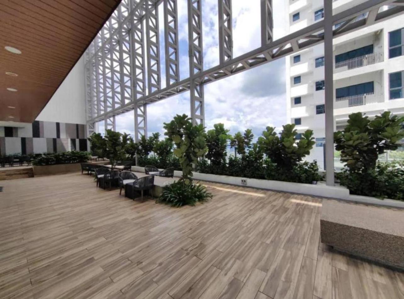 The Infinitum Kualalumpur Skypool Hotel Kuala Lumpur Exterior photo